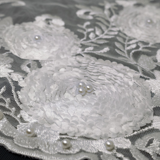 TUL BORDADO 3D CIRCULO CON PERLAS