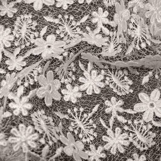 TUL BORDADO FLOR MEDIANA Y CHICA