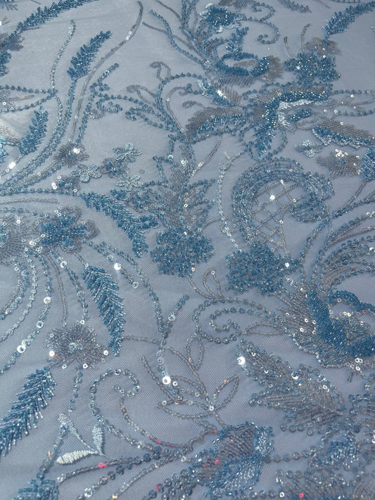 TUL BORDADO AZUL CIELO CON HOJAS