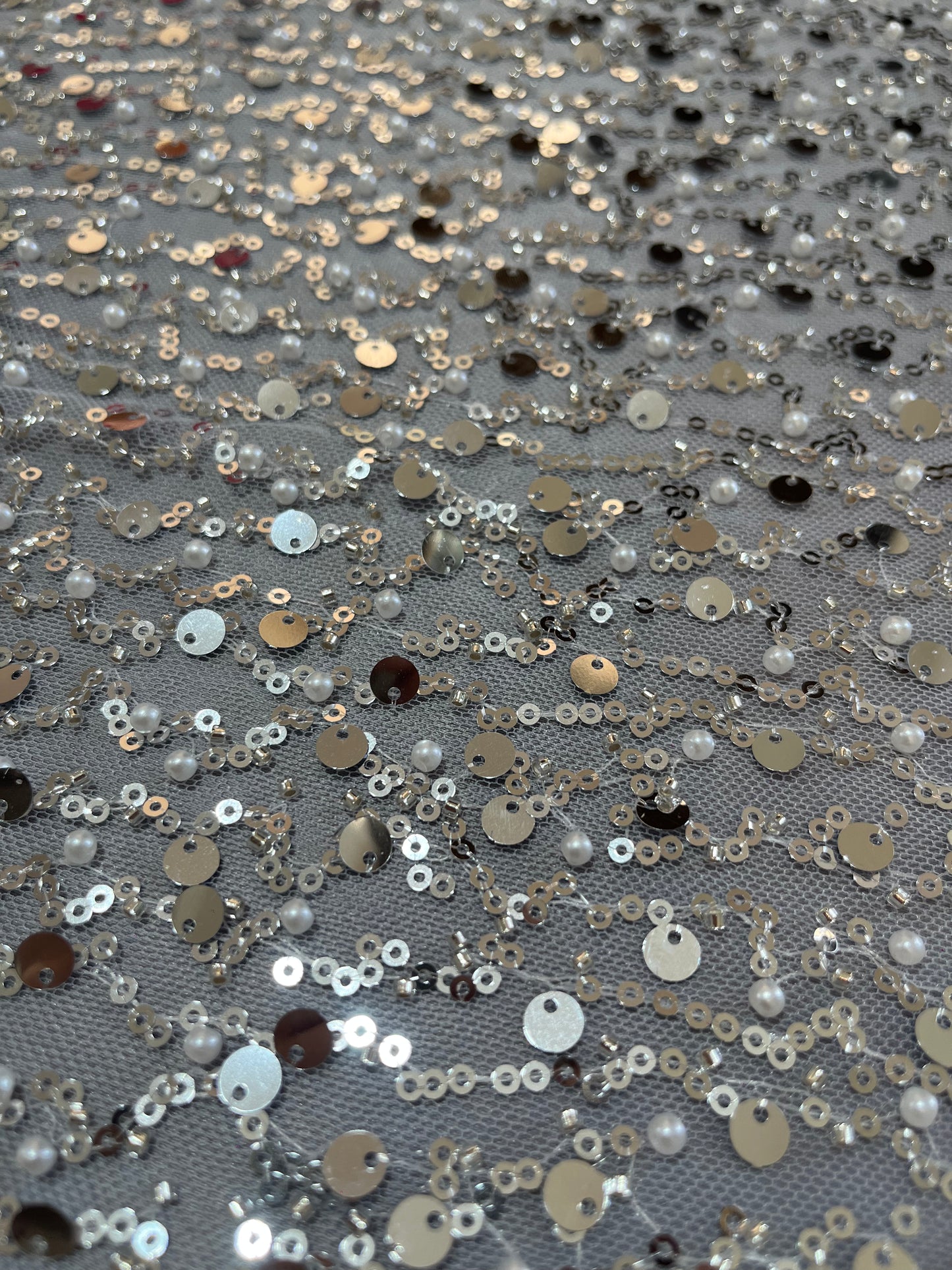 TUL LENTEJUELA PREMIUM PLATEADO