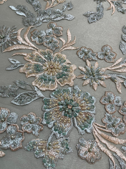 TUL BORDADO FLORAL VERDE MENTA