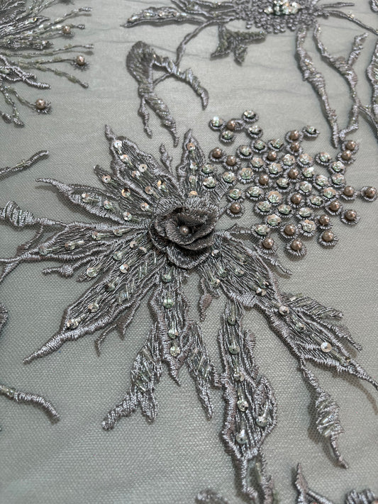 TUL BORDADO FLOR DE PLATA