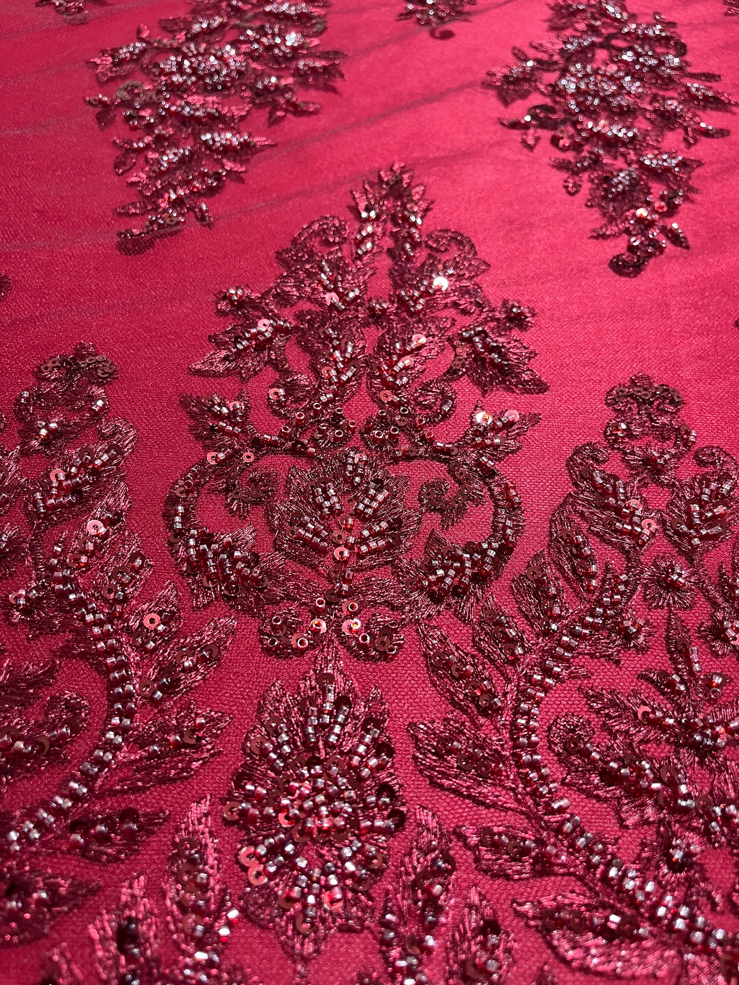 LUJO ESCARLATA TINTO
