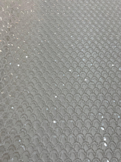 TUL BORDADO ONDAS CON LENTEJUELA